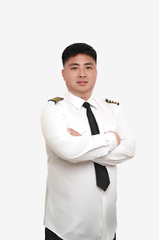张佳琪